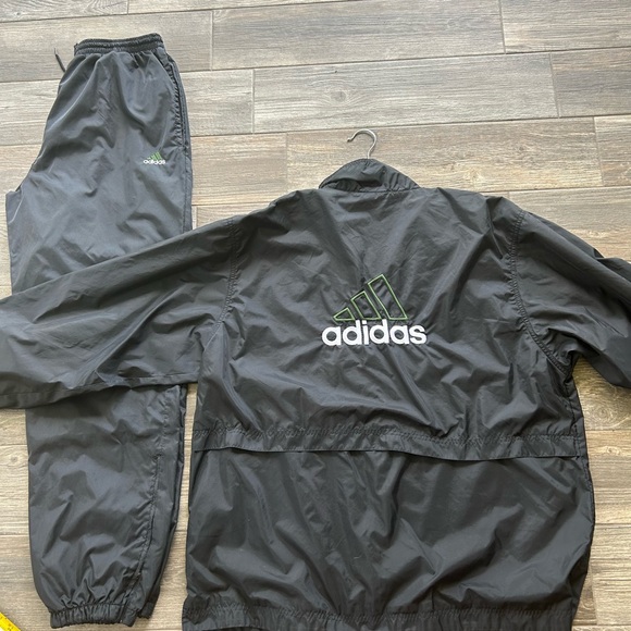 Men’s Adidas warm up suit - Picture 5 of 11
